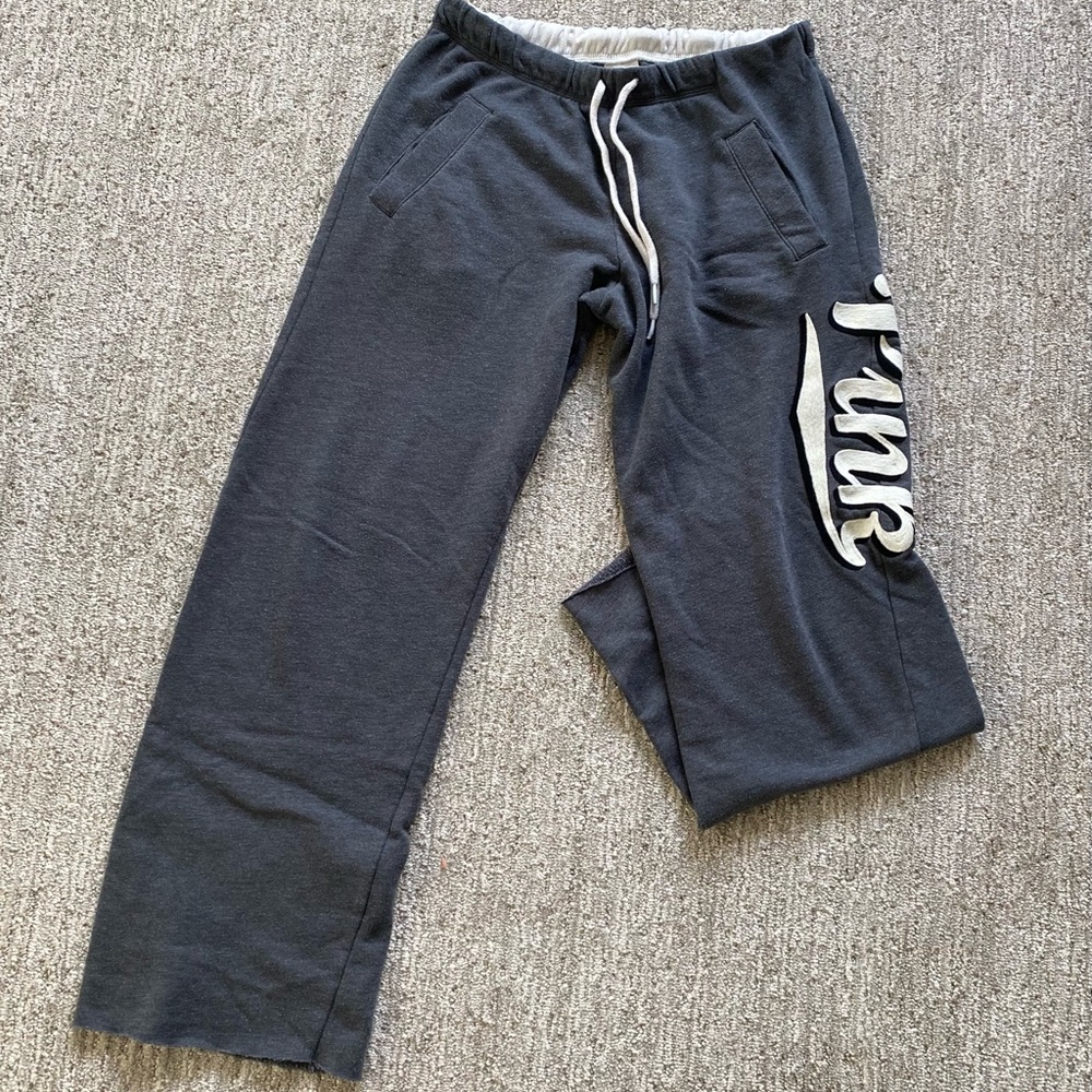 VS Pink sweatpants